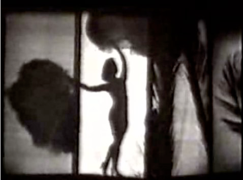 VIDEO: Sally Rand’s Fan Dance at the Chicago World’s Fair (1934